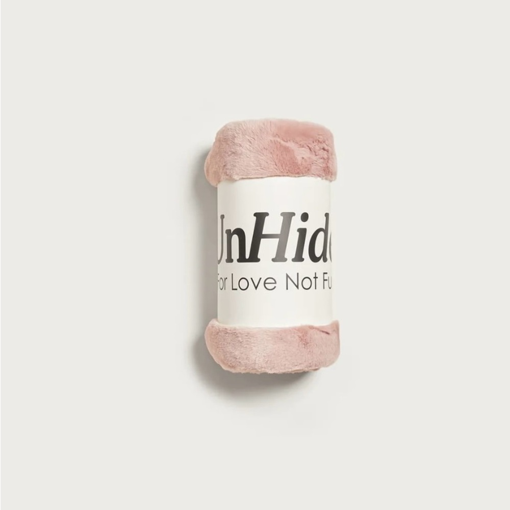 UnHide Lil’ Marsh Faux Fur Blanket